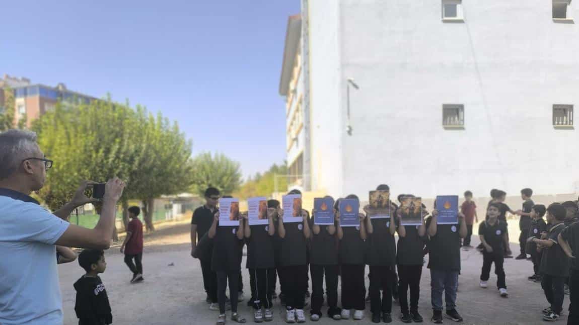 YEŞİL VATAN BENİM OKULUM  GELECEĞE ÇAĞRI İÇİN YAPILAN TATBİKATI 